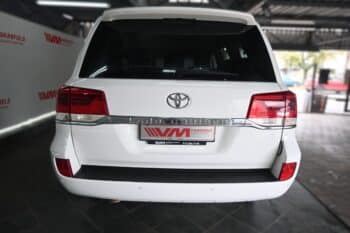 TOYOTA LAND CRUISER 200 V8 4.5D VX A/T