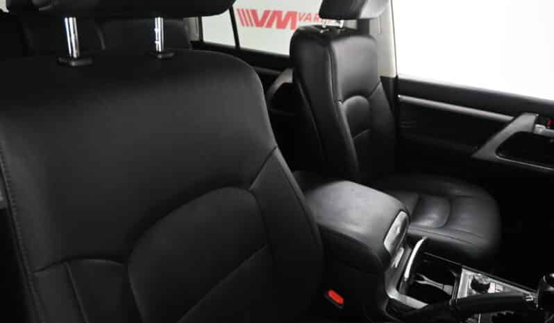 TOYOTA LAND CRUISER 200 V8 4.5D VX A/T full