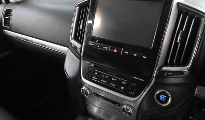 TOYOTA LAND CRUISER 200 V8 4.5D VX A/T full