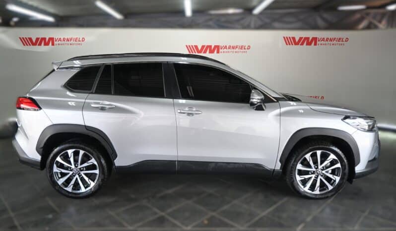 TOYOTA COROLLA CROSS 1.8 XR full