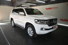 TOYOTA LAND CRUISER 200 V8 4.5D VX-R A/T