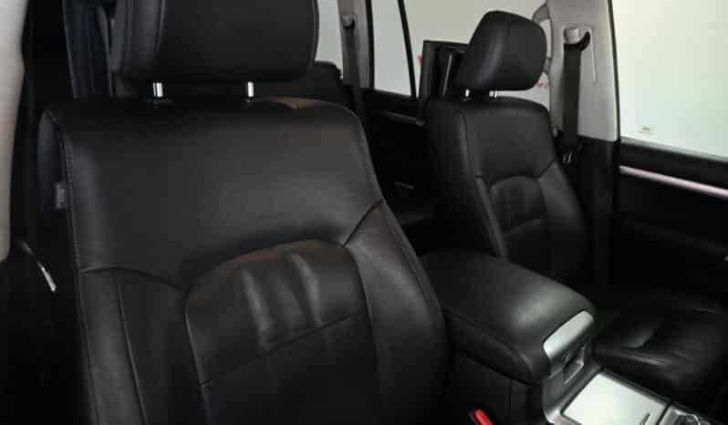 TOYOTA LAND CRUISER 200 V8 4.5D VX-R A/T full