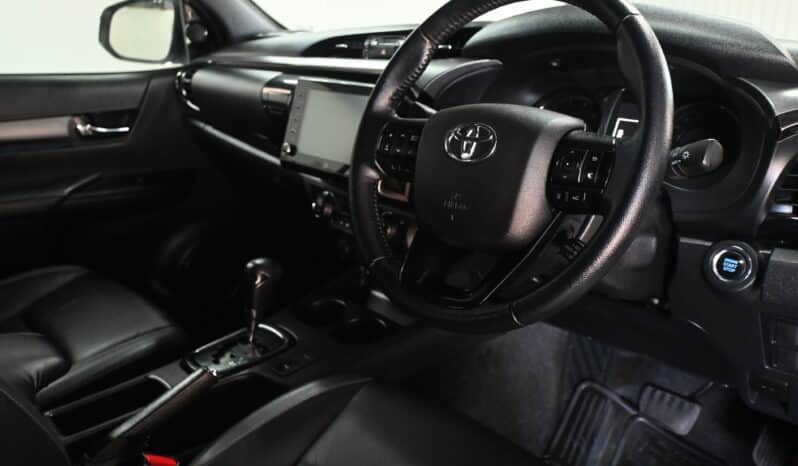 TOYOTA HILUX 2.8GD-6 RB LEGEND 4X4 A/T D/C full