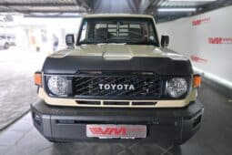 TOYOTA LAND CRUISER 79 2.8GD-6 P/U S/C A/T full