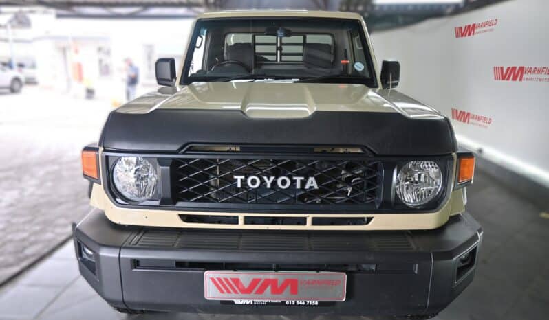 TOYOTA LAND CRUISER 79 2.8GD-6 P/U S/C A/T full