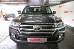 TOYOTA LAND CRUISER 200 V8 4.5D VX A/T