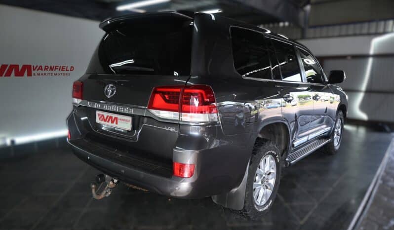TOYOTA LAND CRUISER 200 V8 4.5D VX A/T full