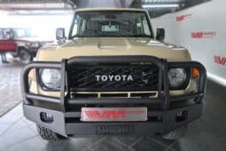 TOYOTA LAND CRUISER 79 2.8GD-6 D/C A/T