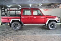 TOYOTA LAND CRUISER 79 4.0P P/U D/C