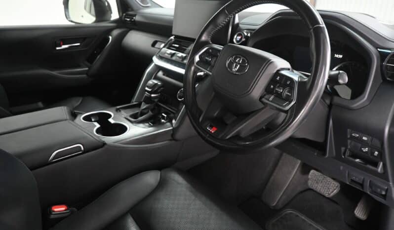 TOYOTA LAND CRUISER 300 V6 3.3D GR-S full