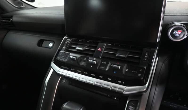 TOYOTA LAND CRUISER 300 V6 3.3D GR-S full