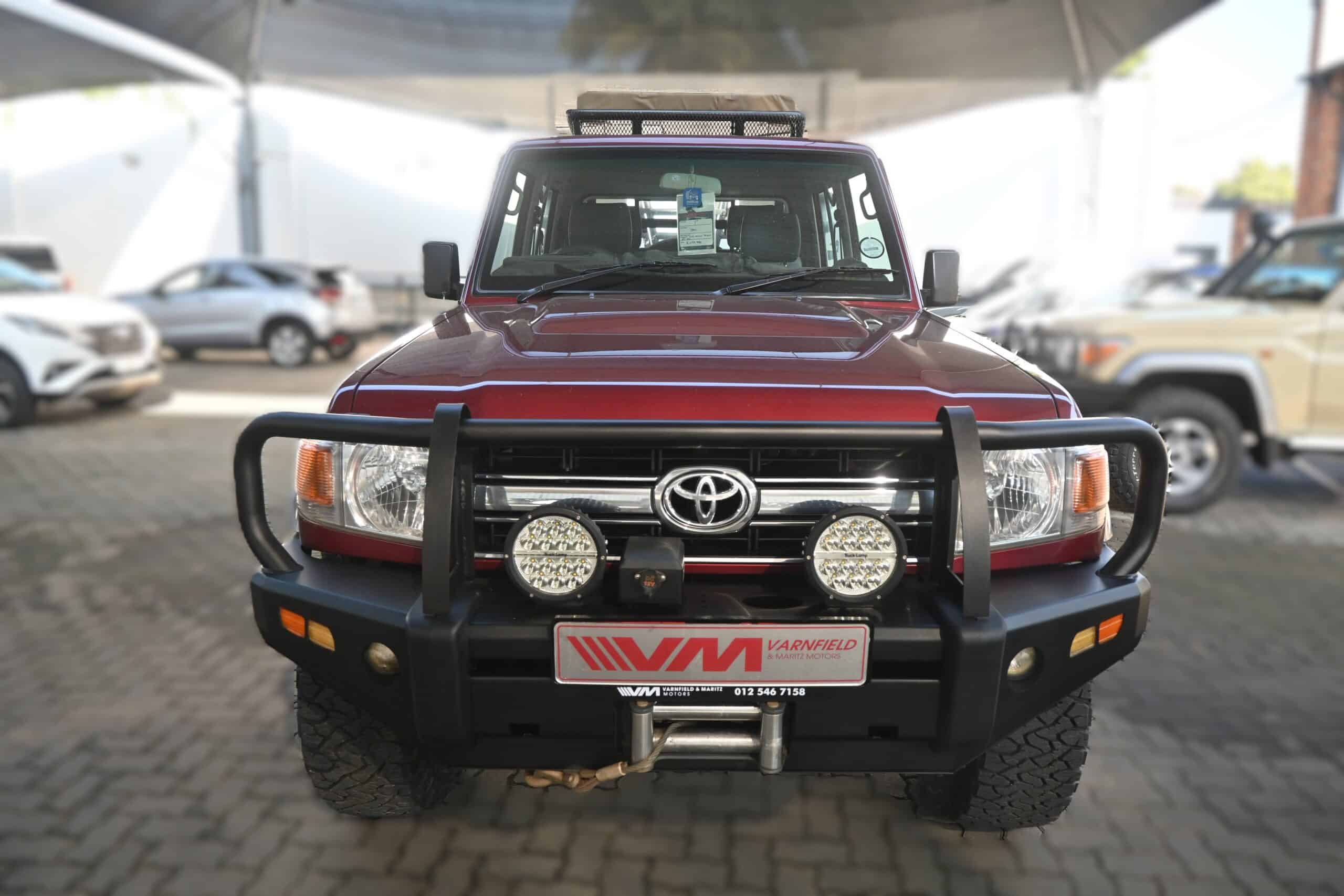 TOYOTA LAND CRUISER 79 4.0P P/U D/C
