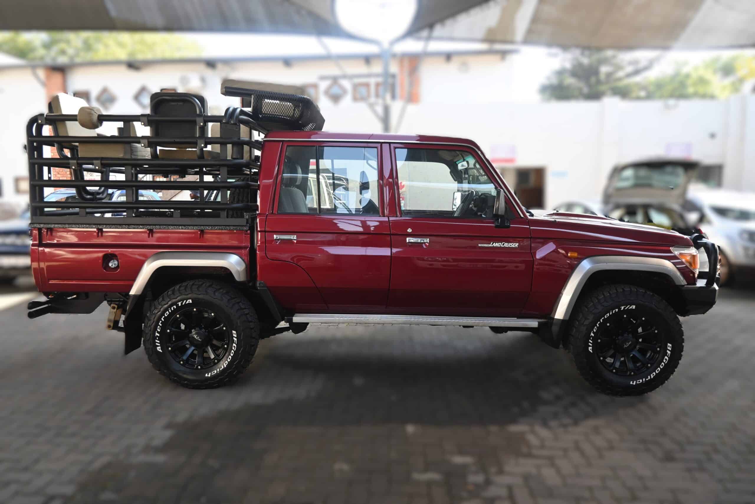 TOYOTA LAND CRUISER 79 4.0P P/U D/C