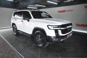 TOYOTA LAND CRUISER 300 V6 3.3D GR-S