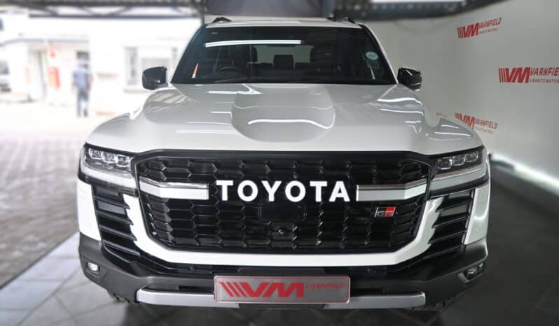 TOYOTA LAND CRUISER 300 V6 3.3D GR-S full