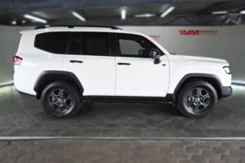 TOYOTA FORTUNER 2.8GD-6 RB A/T