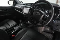 TOYOTA HILUX 2.8GD-6 RB RAIDER P/U E/C A/T LEGEND50 full