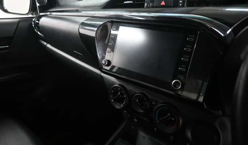 TOYOTA HILUX 2.8GD-6 RB RAIDER P/U E/C A/T LEGEND50 full