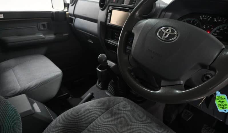 TOYOTA LAND CRUISER 79 4.5D P/U D/C full