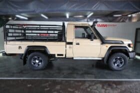 TOYOTA LAND CRUISER 79 4.5D P/U S/C