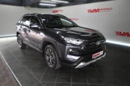 TOYOTA RAV4 2.0 GX-R
