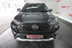 TOYOTA RAV4 2.0 GX-R
