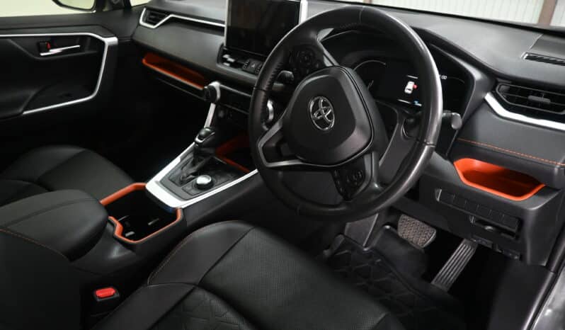 TOYOTA RAV4 2.0 GX-R full