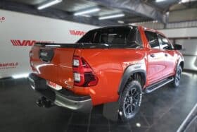 TOYOTA HILUX 2.8GD-6 RB LEGEND RS 4X4 A/T D/C