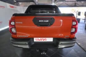 TOYOTA HILUX 2.8GD-6 RB LEGEND RS 4X4 A/T D/C