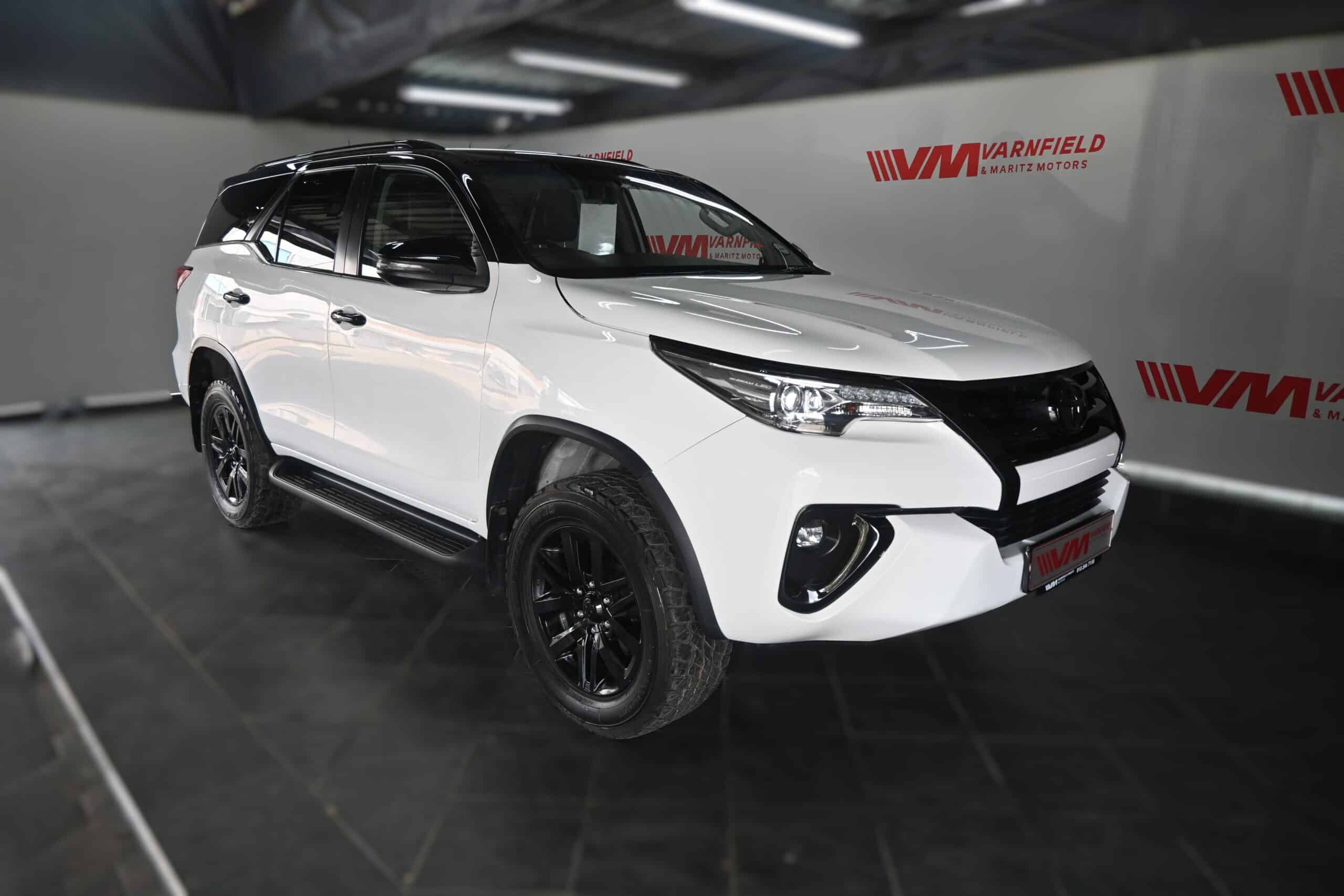 TOYOTA FORTUNER 2.8GD-6 RB A/T
