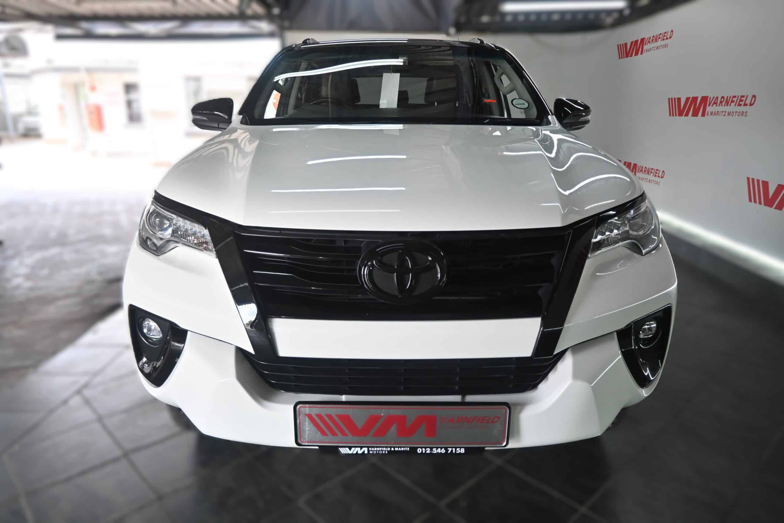 TOYOTA FORTUNER 2.8GD-6 RB A/T