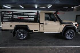TOYOTA LAND CRUISER 79 4.5D P/U S/C