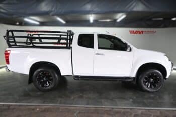 2013 ISUZU KB300 D-TEQ LX P/U E/C