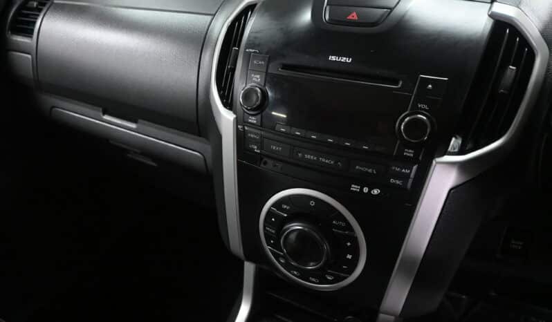 2013 ISUZU KB300 D-TEQ LX P/U E/C full