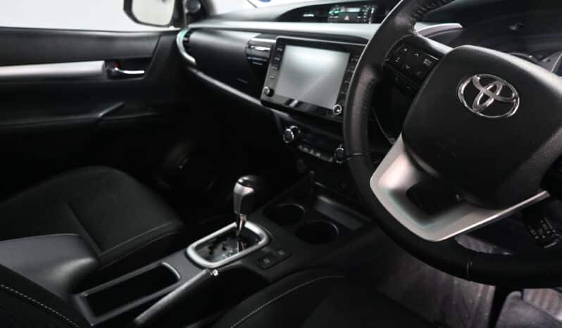 TOYOTA HILUX 2.8GD-6 RAIDER 4X4 A/T D/C full