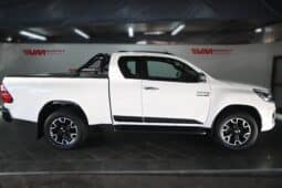 TOYOTA HILUX 2.8GD-6 RB RAIDER A/T E/C full