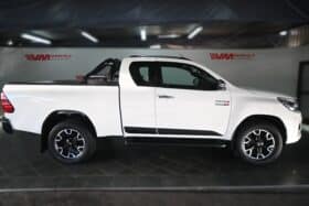TOYOTA HILUX 2.8GD-6 RB RAIDER A/T E/C
