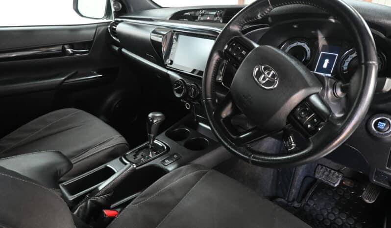 TOYOTA HILUX 2.8GD-6 RB RAIDER A/T E/C full