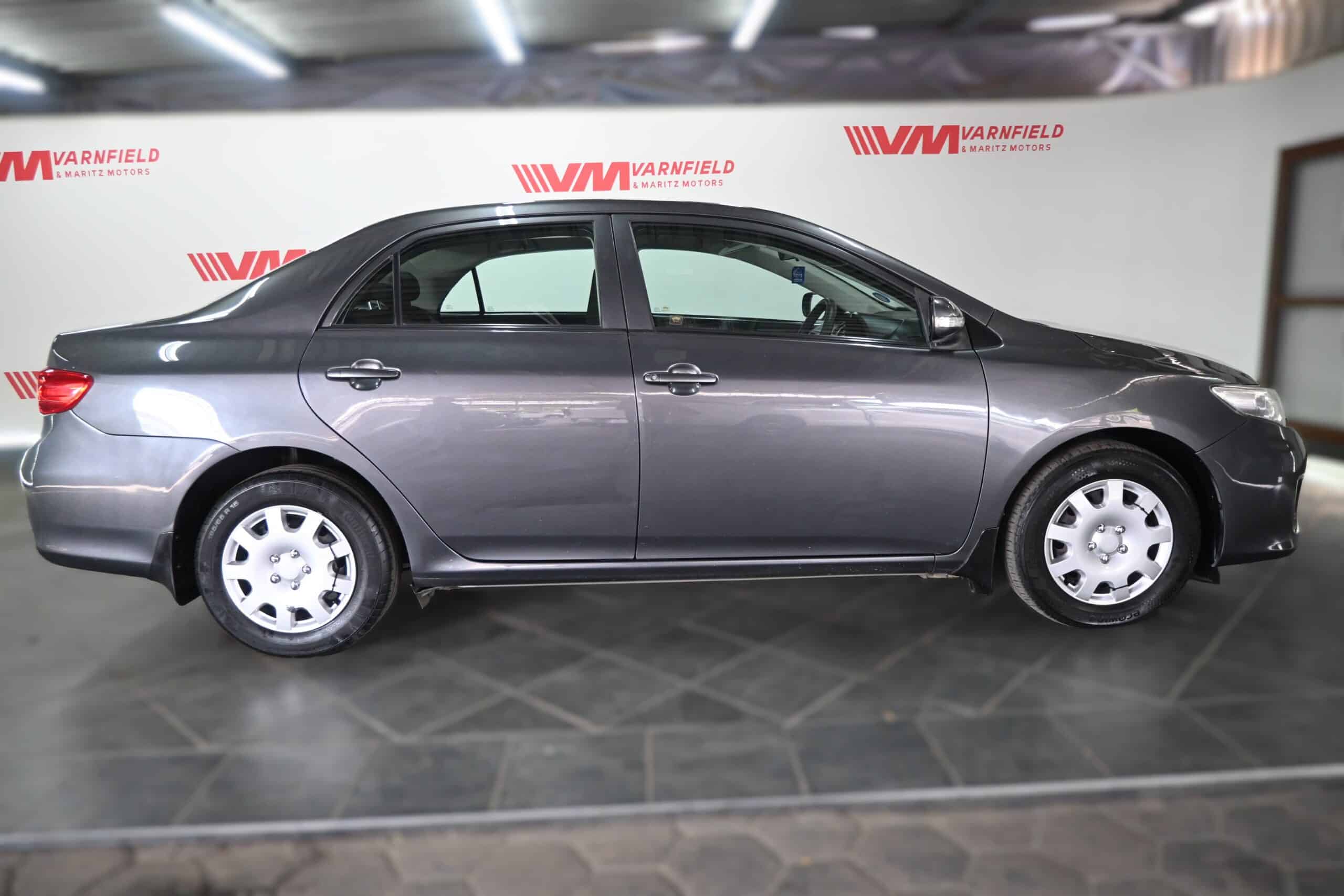 TOYOTA COROLLA 1.3 PROFESSIONAL