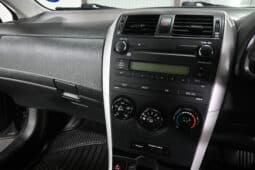 TOYOTA COROLLA 1.3 PROFESSIONAL full