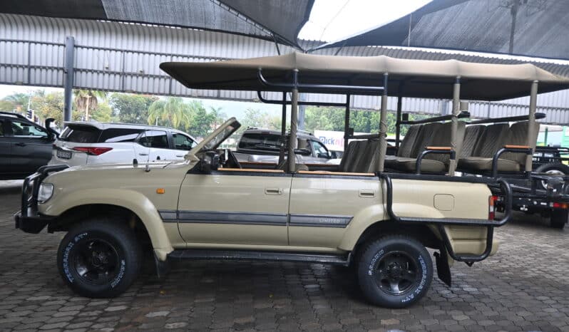 TOYOTA LAND CRUISER S/W P GX full