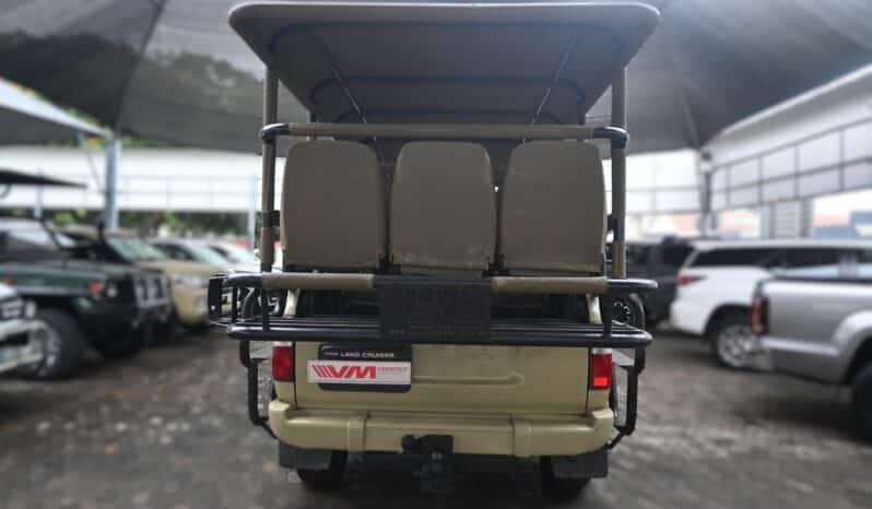 TOYOTA LAND CRUISER S/W P GX full