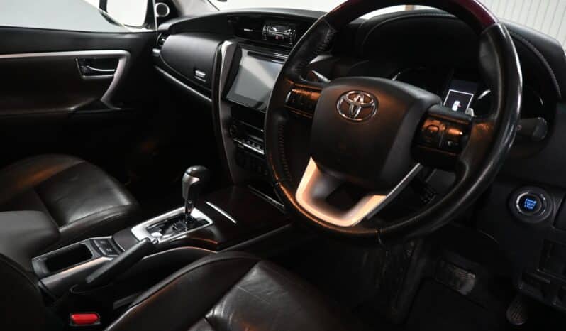 2016 TOYOTA FORTUNER 2.8GD-6 4X4 A/T full