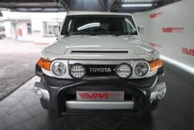 TOYOTA LAND CRUISER FJ 4.0 V6 CRUISER