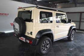 SUZUKI JIMNY 1.5 GL A/T 4X4