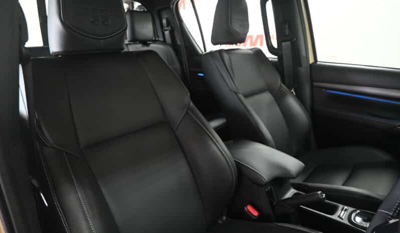 TOYOTA HILUX 2.8 GD-6 RB LEGEND 55 4X4 A/T D/C full