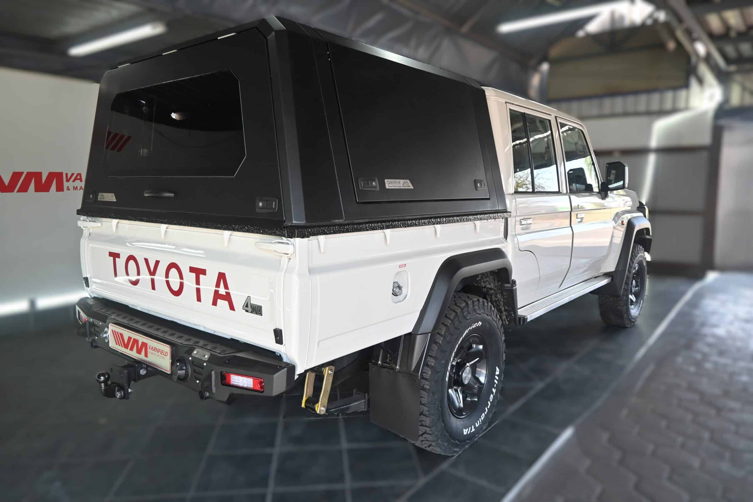 TOYOTA LAND CRUISER 79 2.8 GD-6 P/U D/C A/T