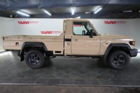 2026 TOYOTA LAND CRUISER 79 42D P/U S/C