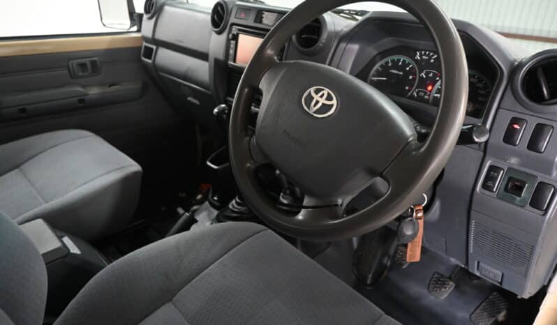 2013 TOYOTA LAND CRUISER 79 4.2D P/U D/C full