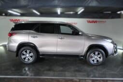 2016 TOYOTA FORTUNER 2.8GD-6 RB A/T